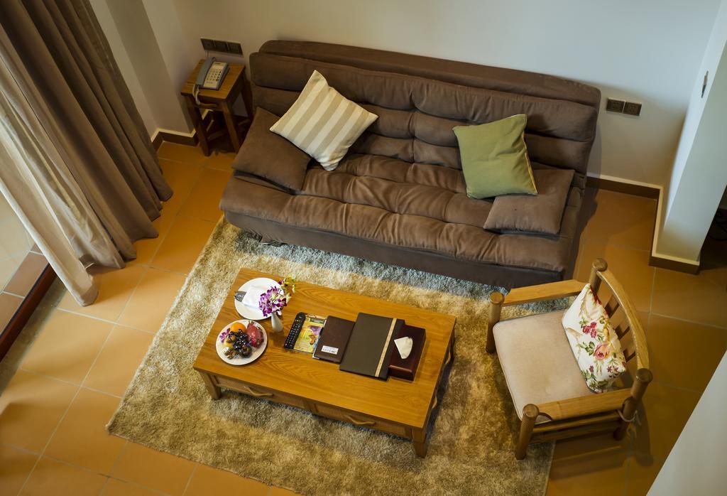 Deluxx Boutique Hotel Sihanoukville Room photo